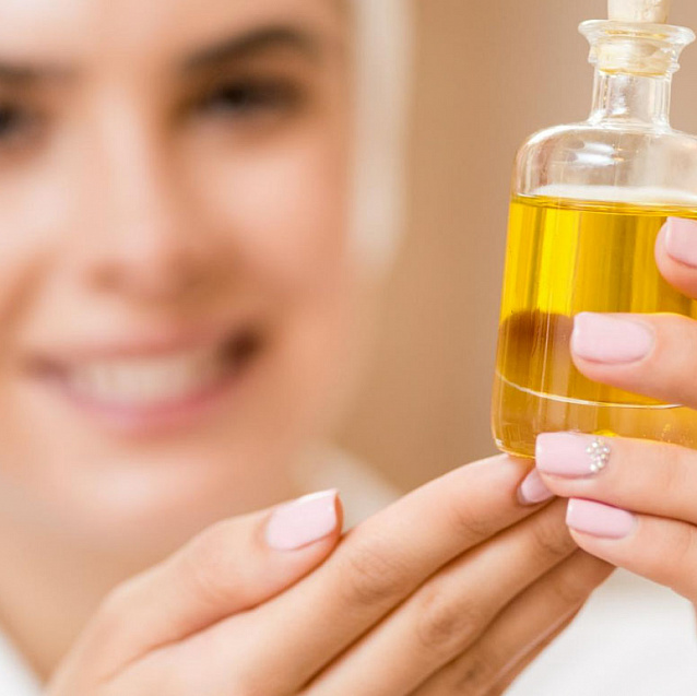 Почему гидрофильное масло - лучшее средство для умывания лица?